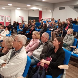 Održana tribina "Zajednički pogledi" u Župi sv. Petra ap. u Zaprešiću